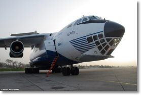 Candid IL-76TD SilkWay-Douchanbe-16mars2008-DSC_0041.jpg
